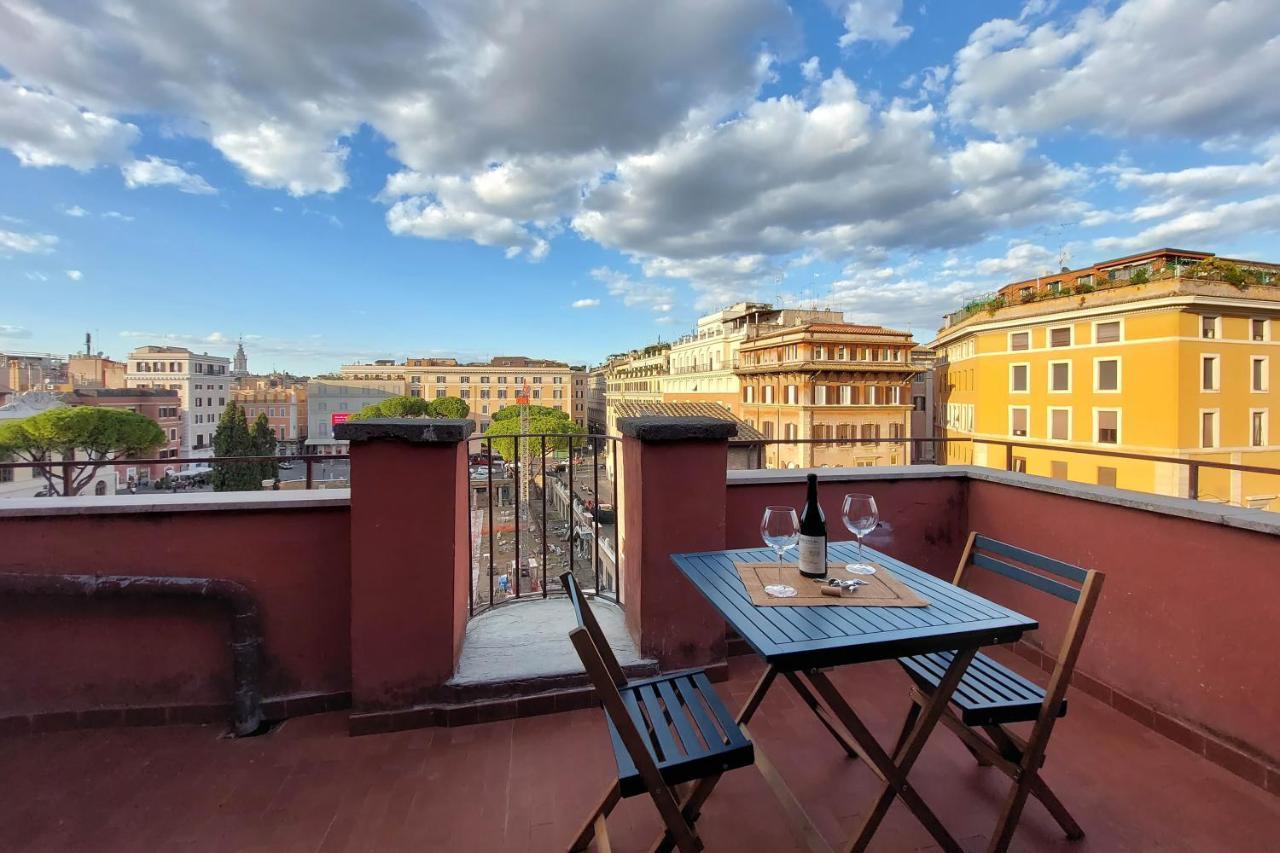 Torre Argentina - Panoramic Penthouse For 8 People With Wonderful Terrace Lejlighed