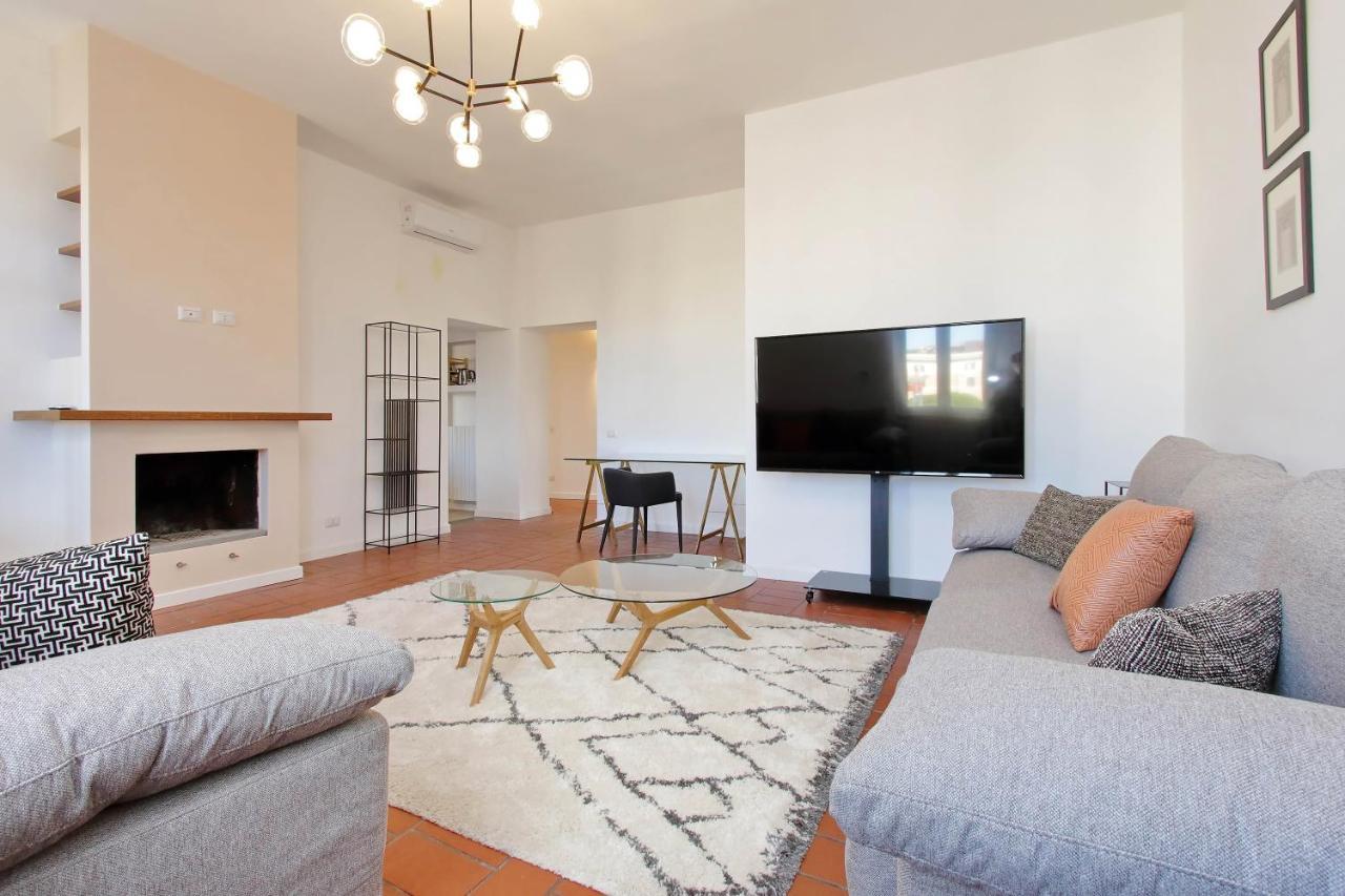 Torre Argentina - Panoramic Penthouse For 8 People With Wonderful Terrace * Roma